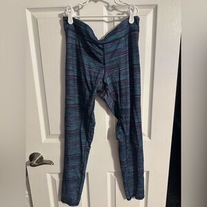 Women’s Striped Blue/Turquoise Leggings L